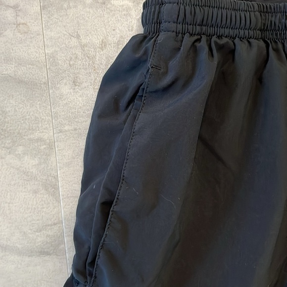 Nike  Running shorts Dri-Fit  black/mesh ventilation  Underwear  pockets  size M - Picture 8 of 14